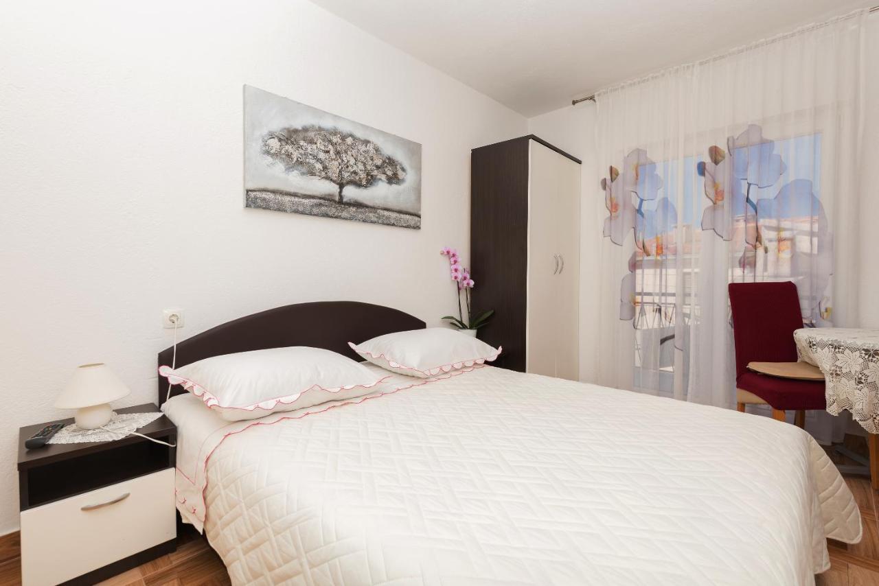 Apartments Dalmato มาคาร์สกา ภายนอก รูปภาพ