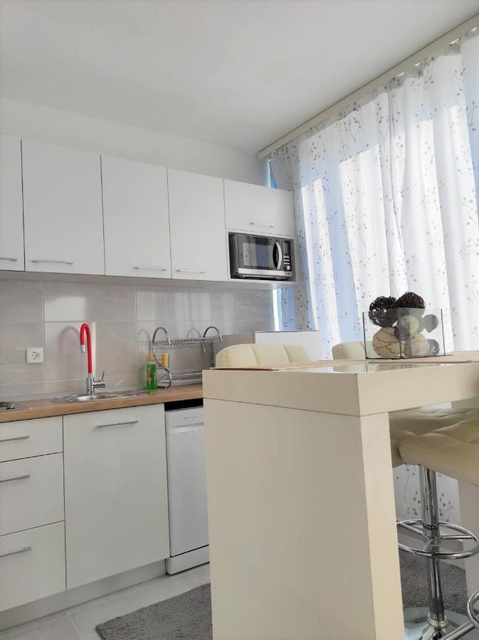 Apartments Dalmato มาคาร์สกา ภายนอก รูปภาพ